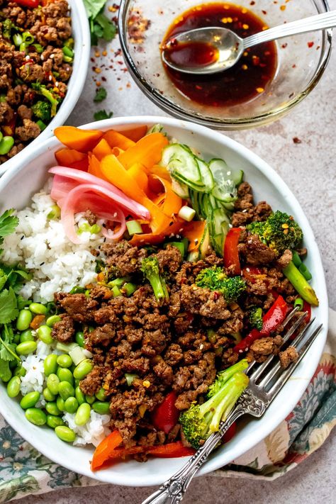 Teriyaki Beef Bowls - Sailor Bailey Veggie Loaded Dinner, Sailor Bailey, Asian Inspired Salad, Turkey Bowl, Teriyaki Bowl, Healthy Bowls Recipes, Teriyaki Beef, Beef Bowls, Healthy Bowls