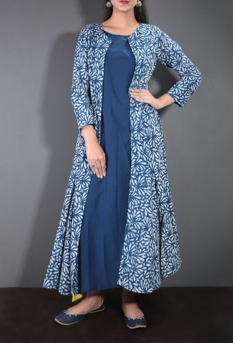 Open Gown Style, Front Open Gown, Party Wear Evening Gowns, Gown Style Dress, Cotton Dress Pattern, Simple Kurta Designs, Stylish Short Dresses, Long Kurti Designs