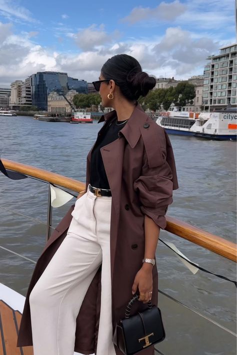 Brown Trench Coat Outfit, Brown Coat Outfit, Spring Coat Outfit, Burgundy Trench Coat, Trench Outfit, Long Coat Outfit, Spring Trench Coat, Trench Coat Fall, Winter Mode Outfits