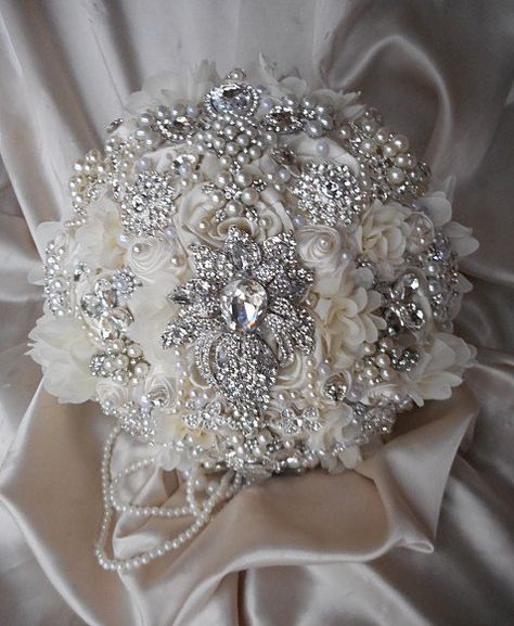 Custom Cascade Style Brooch Bouquet - $599 FULL PRICE IS $599, DEPOSIT IS $399, BALANCE $200 @# COMPLETION This is a Custom Made 9.5" (27" in circumference, 12" Pearl Bridal Bouquet, Cascading Brooch Bouquet, Wedding Bouquet Champagne, Bling Bouquet, Pearl Bouquet, Jeweled Bouquet, Cascading Wedding Bouquets, Bridal Brooch Bouquet, Bouquet Brooch