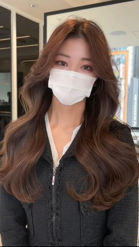 SAVFOLLOW to keep updated photography asianbeauty hairstyle model Korean Haircut Long, Brown Hair Korean, Korean Long Hair, Asian Long Hair, Ulzzang Hair, Hair Color Asian, Korean Hair Color, Asian Haircut, Hair Style Korea