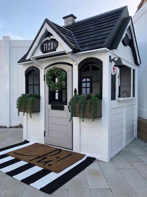 Playhouse Exterior Paint Ideas, Playhouse Porch, Modern Playhouse Makeover, Outdoor Playhouse Remodel, Kids Playhouse Ideas, Cottage Playhouse, Gender Neutral Playhouse, Modern Playhouse Outdoor, White Playhouse