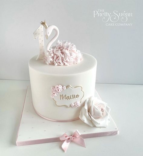 Girls First Birthday Cake, Swan Cake, Baby First Birthday Cake, Princess Birthday Cake, Cake Artist, 1st Birthday Cakes, Beautiful Birthday Cakes