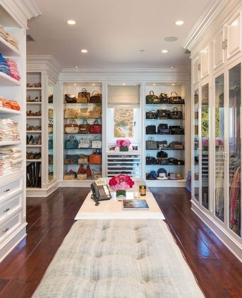 Open Shelving and Storage Garderobe Design, Organiser Son Dressing, Dressing Design, Huge Closet, Walking Closet, Closet Hacks Organizing, Dream Closet Design, Walk In Closet Design, Simple Closet