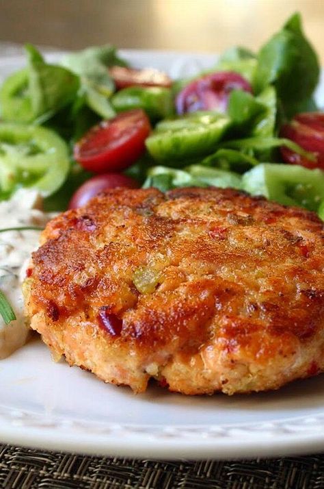 Fresh Salmon Cakes, Fried Salmon Patties, Chef John Recipes, Salmon Cakes Recipe, Salmon Patties Recipe, Fresh Salmon, Fried Salmon, Food Wishes, Patties Recipe