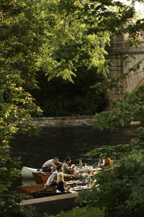 Northern Italy, Canoe Picnic, Lakeside Picnic, Kinfolk Magazine, Photo Story, A Group, Belle Photo, Life Is Beautiful, In The Middle