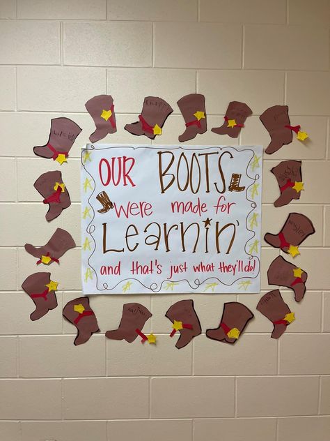 Texas Classroom Theme, Classroom Cowboy Theme, Rodeo Door Decorations Western Theme, Rodeo Classroom Theme Bulletin Boards, Rodeo Themed Bulletin Board, Western Decor Classroom, Texas Door Decorations Classroom, Western Theme For School, Cowboy Theme Bulletin Board Ideas