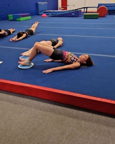 Amanda Sujansky on Instagram: "Last month of meet season conditioning for 2023! Clamshell side note: have the girls put their hand on their hip so they can feel if their hip starts to rotate/rock. If they're hip starts to rotate, have them decrease the range of motion or just give a little more focus on not rotating the hip. Check out the last post for the breakdown. #strong #strength #conditioning #circuit #circuittraining #2023 #meetseason #clamshell #legday #legworkout #glutes #gluteworkout #shoulderworkout #coreworkout #core #absofsteel #bearcrawl #nj #newjersey #gymnastics" Gymnastics Conditioning Circuit, Conditioning Circuit, Bear Crawl, Strength Conditioning, Circuit Training, Shoulder Workout, Last Post, Glutes Workout, Legs Day