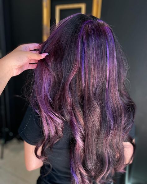 Bold, vibrant, and unapologetically daring—this striking violet color brings a fresh twist to modern hair trends. An effortless fusion of deep purple and soft lavender hues, it’s a look that commands attention and redefines elegance for the fearless at heart. The future of hair color is here, and it’s nothing short of extraordinary. #mcallenhairstylist #purplefantasy #pravanavivids #VioletElegance #BoldHairStatement #VividLocks #LuxuryHair #CosmicColor #LavenderDreams #TrendsetterHair #Chic... Purple Balayage, Pravana Vivids, Purple Highlights, Soft Lavender, Violet Color, Luxury Hair, Modern Hairstyles, Deep Purple, Hair Trends