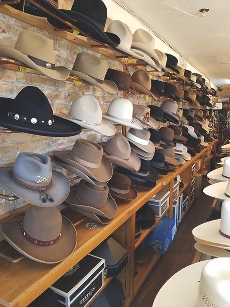 Straw Cowboy Hats, Best Cowboy Hats, Western Images, Different Hat Styles, Stetson Cowboy Hats, Greeley Hat Works, Cowboy Hat Styles, Cowboy Action Shooting, Rodeo Cowboys