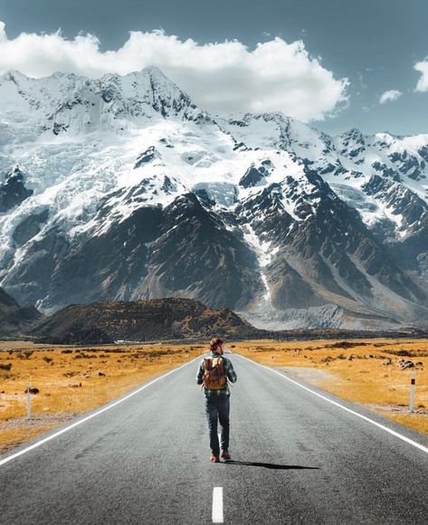 Travel Photography Inspiration, Mountain Travel, Destination Voyage, Solo Female Travel, Travel Adventure, Travel Goals, Wanderlust Travel, Travel Inspo, Amazing Destinations