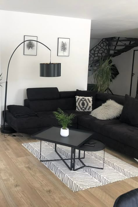 Black And Grey Couch Living Rooms, Living With Black Sofa, Black Brown White Living Room, Sofa Blue Living Room, Blue Living Room Sofa, Brown Living Room Sofa, Men Living Room Ideas Apartments, Black Sofa Decor Ideas, Mens House Decor