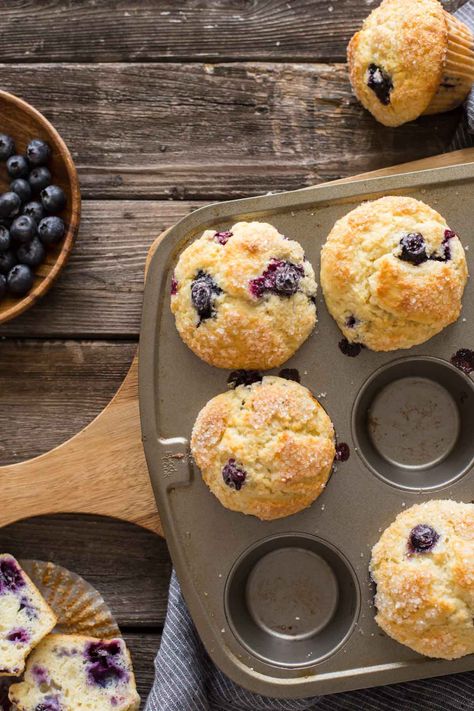 Buttermilk Blueberry Muffins, Buttermilk Blueberry, Buttermilk Muffins, Best Blueberry Muffins, Berry Muffins, Buttermilk Recipes, Creamy Recipes, Muffin Recipes Blueberry, Oreo Dessert