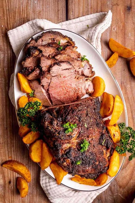 Ribeye Roast Beef Roast Recipe, Ribeye Roast, Cooking Prime Rib, Prime Rib Recipe, Beef Roast, Roast Beef Recipes, Rib Eye, Rib Roast, Roast Recipe