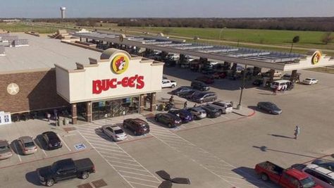 If convenience store competition in Northeast Florida were a poker game, the stakes are about to get raised. A big Texan is sitting down at the table. Buc Ee's, Rest Stop, Truck Stop, Fountain Drink, Poker Game, Gas Pumps, East Germany, At The Table, Gas Station