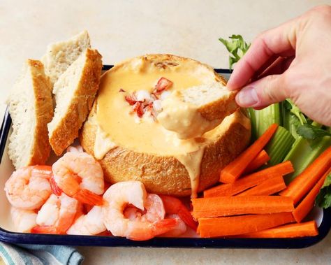 Red Lobster Ultimate Fondue Recipe - Food.com Red Lobster Fondue Recipe, Shrimp Fondue Recipe, Seafood Fondue, Fondue Recipes Meat, Easy Cheese Fondue, Melting Pot Recipes, Fondue Dinner, Fruit Dips, Fondue Recipes Cheese