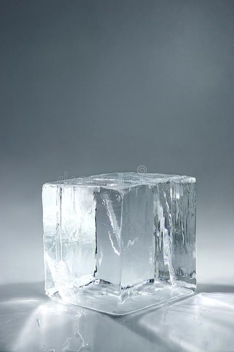 Big Ice Cubes, Cube Design Art, Ice Cube Photography, Ice Images, Ice Magic, Ice Texture, Image Bleu, Cube Chair, Ice Block