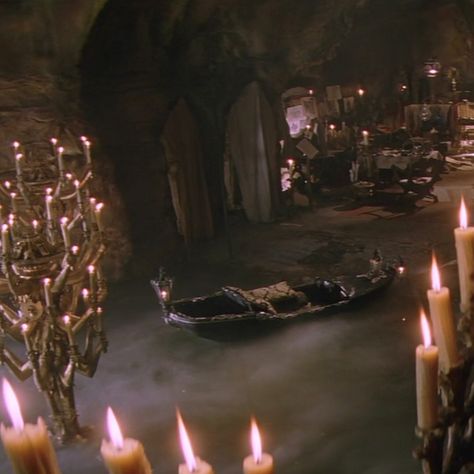 Phantom Of The Opera Scenes, Christine Phantom Of The Opera Aesthetic, Phantom Of The Opera Bedroom, Vampy Bedroom, Phantom Of The Opera Stage, The Phantom Of The Opera Aesthetic, The Opera Aesthetic, Phantom Of The Opera Aesthetic, Phantom Of The Opera Masquerade