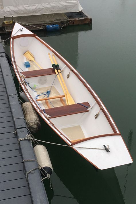 Diy Row Boat, Fantasy Anatomy, Wooden Row Boat, Fly Fishing Boats, Wood Boat Building, Wood Boat Plans, Plywood Boat, Build Your Own Boat, Row Boats