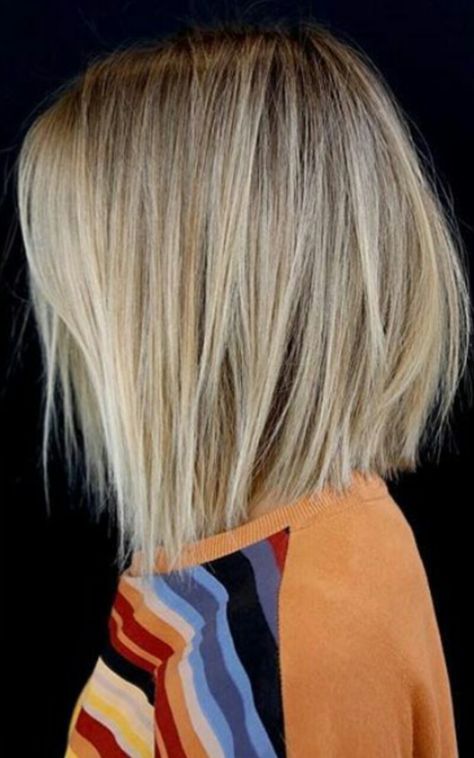 Messy Lob, Lob Hairstyles, Shoulder Length Bob Haircut, Bob Cuts, Shoulder Length Bob, Hair Remedies, Trendy Haircuts, Damaged Hair Repair, Short Haircut