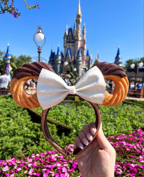 Disney World Ears, Disneyland Ears, Disney Diy Crafts, Disney Minnie Mouse Ears, Disney Headbands, Disney Souvenirs, Disney Mickey Ears, Disney Nerd, Disney Mouse