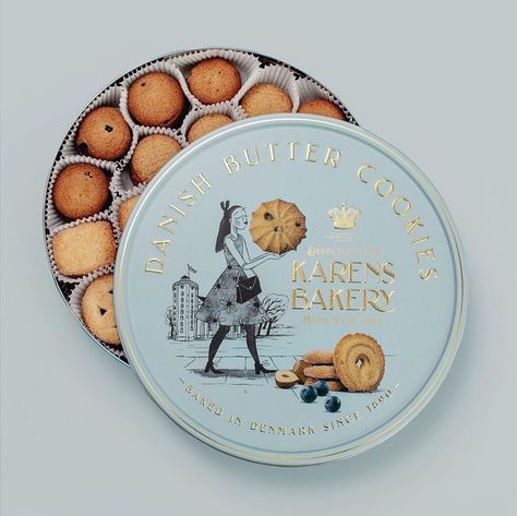 THEBRANDINGCOLLECTIVE on Instagram: "Brand Positioning and Strategy for «DANISH BUTTER COOKIES» | @bessermachen | as seen on @THEBRANDINGCOLLECTIVE — We’re a Digital Marketing Agency, helping you increase #brandawareness and move the needle forward, via powerful #marketing and #advertising. Follow @thebrandingcollective for more! — 🔻 Want to get in touch or ask a question? 📩 Just send us an email. — 🔻 Visit our website: 🖥 See our Link In Bio. — #thebrandingcollective #brandinginspiration #br Butter Cookies Packaging, Cookie Tin Packaging, Cookies Advertising, Cookies Packaging Ideas, Cookie Packaging Design, Cookie Branding, Kuih Kapit, Press Kit Design, Danish Cookies