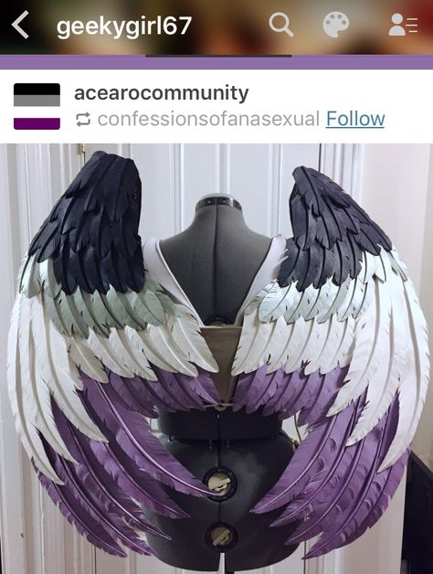 Aroace Accessories, People Base, Lgbtq Things, Lgbtq Accessories, Pride Clothes, Asexual Humor, Wolf Sketch, Lgbt Quotes, Lgbt Humor