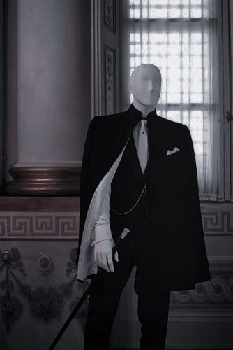 Ballroom Outfit Men Aesthetic, Masquerade Men Outfit Ideas, Dark Royalty Outfits Men, Butler Outfit Men Aesthetic, Dark Royal Outfits Male, Gothic Aesthetic Outfit Men, Villain Aesthetic Outfits Male, Royal Men Aesthetic, Ballroom Outfit Men