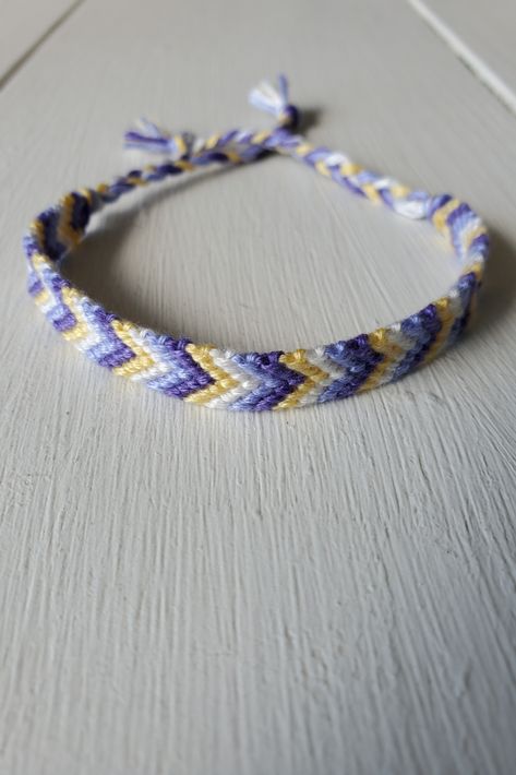 Handmade Chevron Friendship Bracelet

This listing is for a single friendship bracelet. Bracelet is 11 inches in total length and made with cotton embroidery floss.

Bracelet Gifts, Gifts for Women, Handmade Bracelet, Woven Bracelet, Beach Vibes Bracelet, Chevron Bracelet, Gift Ideas Embroidery Bracelets Patterns Easy, Chevron Bracelet Patterns, Friendship Bracelets Chevron, Bracelet Chevron, Brazilian Bracelet, Embroidery Bracelet, Embroidery Floss Bracelets, String Friendship Bracelets, Floss Bracelets