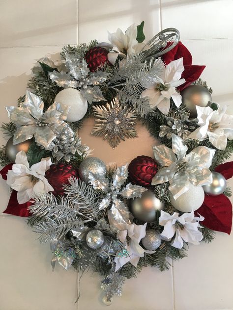 (1) Holiday Wreath 20" – 4 Seasons By Rosa, LLC Christmas Wearths Ideas, Red White And Silver Christmas, White And Silver Christmas, Snow Wreath, Christmas Wreath Designs, Silver Christmas Ornaments, White Christmas Wreath, Silver Christmas Decorations, Christmas Tree Inspiration