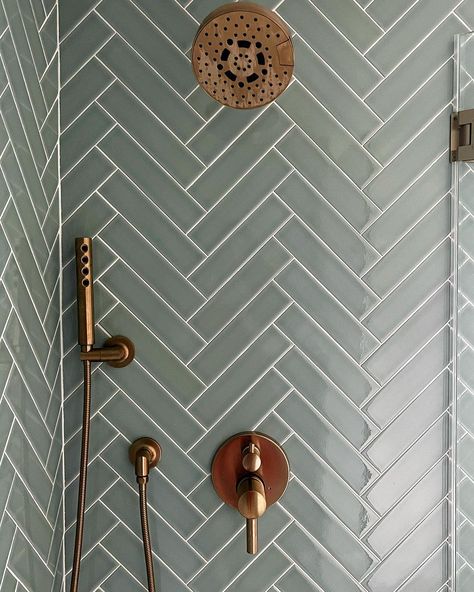 2024 Bathroom Floor Tile Trends: Stylish Arrangement Ideas - Matchness.com Bathroom With Herringbone Floor, Color Tile Shower Ideas, Shower With Herringbone Tile, Master Bath Tile Floor Ideas, Bathroom Remodel Herringbone Tile, Modern Bathroom Flooring Ideas, Feature Tiles Bathroom, Floor Tile Small Bathroom, Shower Tiling Ideas