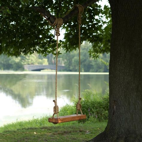 Swing with fisherman's knot instructions. I like the way the rope holes are hollowed out! Reclaimed Flooring, Backyard Swings, Swing Dancing, Tree Swing, Garden Swing, Wooden Swings, Outdoor Swing, Wooden Tree, Swing Set