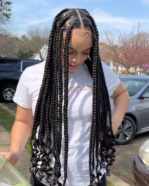 Knotless Jumbo Box Braids Box Braids Hairstyles Thick, Large Part Braids, Curly Jumbo Box Braids, Cute Big Box Braids Hairstyles, Box Braids Jumbo Long, Six Jumbo Box Braids, Xl Knotless Braids With Curls, Big Curly Braids, Jumbo Braids Side Part