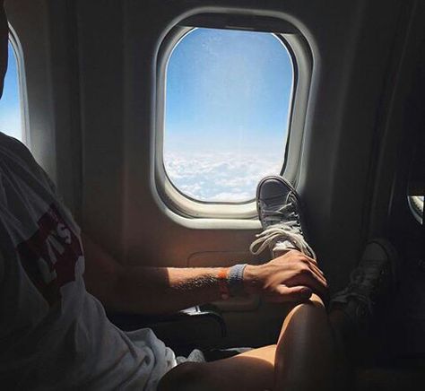 pinterest//  l i t  l y r a a☾ Together We Stand, Airport Aesthetic, Airport Photos, Aesthetic Couple, Kid Friendly Travel Destinations, Goals Pictures, Facebook Memes, Boyfriend Goals, I Want To Travel