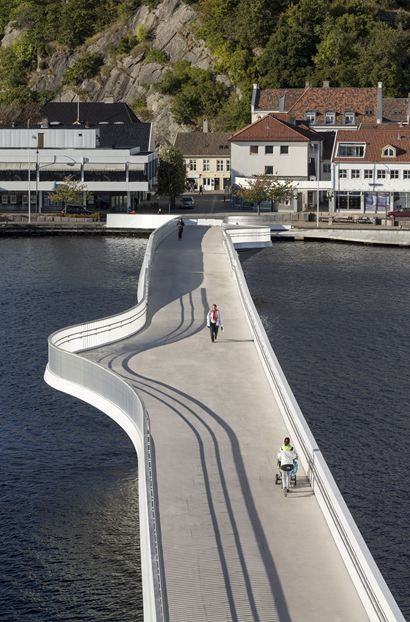 The Bridge By “Buen” Cultural Centre - Picture gallery Mandal Norway, Bridges Architecture, Arch Bridge, Cultural Centre, People Walking, Lan Can, Urban Furniture, Pedestrian Bridge, Bridge Design