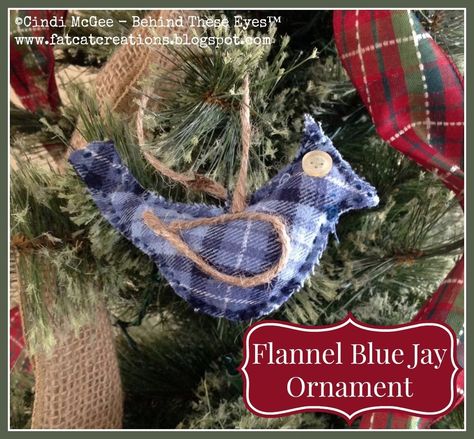 Flannel Crafts, Jay Christmas, Diy Plaid, Plaid Diy, Diy Snowman Ornaments, Mercury Glass Christmas Ornaments, Weekend Crafts, Memory Crafts, Memory Shirts