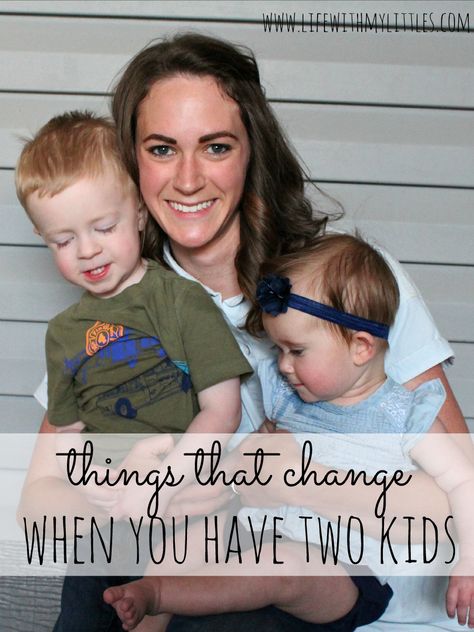 Things that change when you have two kids: a funny look at how things change when your second baby is born Baby Number 2, Getting Ready For Baby, Things Change, Second Pregnancy, Parenting 101, Mommy Baby, Two Kids, Baby Time, Mommy Life