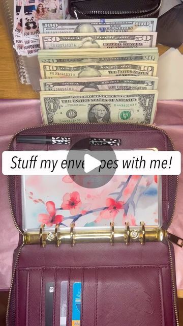 319 likes, 13 comments - debtfreepanda on July 19, 2023: "Stuff my envelopes with me! This is my spending budget for the next two weeks ◡̈ Need some cash envelopes or want to try them out?...". Budget Planner Cash Envelopes, Money Saving Envelopes Ideas, Envelope Budget System For Beginners, Diy Budget Binder Cash Envelopes, Money Organizer Diy Budget Binder, Budget Binder Ideas, Cash Envelope Diy, Weekly Paycheck Budget, 100 Envelope Savings Challenge