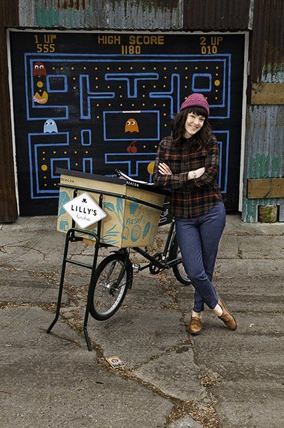 Bike Curious: How to Start a Bike-Based Business  Photo by Emile Faga Bicycle Bar, Food Bike, Bike Food, Bike Shops, Bike Cart, Food Carts, Coffee Bike, Adult Tricycle, Tricycle Bike