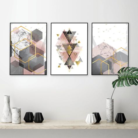 Wall Decor Trends, Pink Living Room Decor, Gray Bedroom Walls, Gold Living, Deco Studio, Gold Living Room, Pink Living Room, Grey Room, Geometric Wall Art