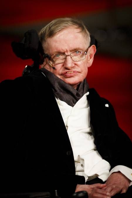 Stephen Hawking Famous Intj, Stephan Hawkings, Steven Hawking, Extraordinary People, Physicists, Inspiring People, Aretha Franklin, Stephen Hawking, Amazing People