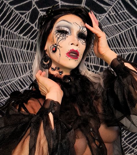 Spider Make Up, Fairy Make-up, Spider Makeup, 3d Spider, Makeup For Halloween, Beauty Shoot, Halloween Makeup, Halloween Face Makeup, Make Up