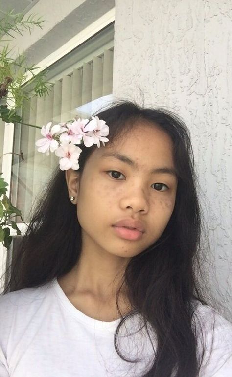 Flat Nose Drawing, Filipino Face Claim, Flat Nose Beauty, Filipino Girl Aesthetic, Asian Nose, Filipino Aesthetic, Filipino Woman, Filipino People, Aesthetic Asian