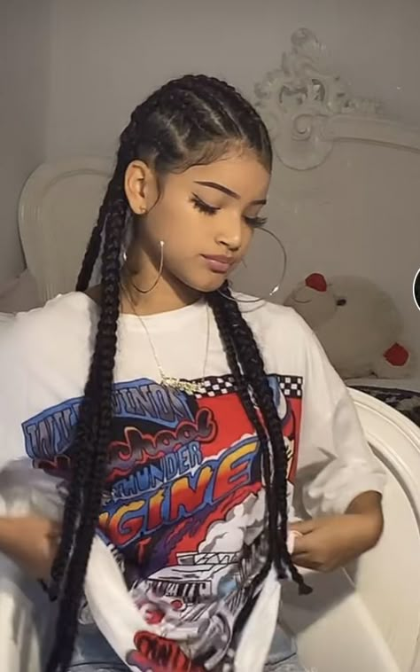 Dominican Braids, 6 Braids Hairstyles, Puerto Rican Hairstyles, 6 Braids Hairstyles Black, Latina Braids, Braids For Summer, Long Braid Styles, Big Box Braids Hairstyles, Ghana Braids