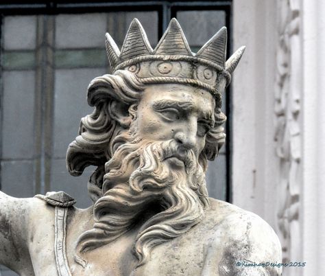 Durham - Statue of Neptune Market Place Detail | Flickr - Photo Sharing! Poseidon Sculpture, Zeus Statue, Poseidon Tattoo, Statue Tattoo, Greek Statues, Theme Tattoo, Greek Tattoos, Greek Gods And Goddesses, Greek And Roman Mythology