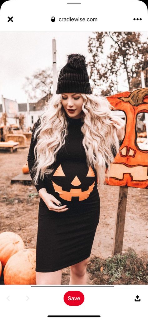 Pregnant Bump Halloween Costumes, Maternity Pumpkin Costume, Maturity Halloween Costumes, Pregnant Pumpkin Costume, Halloween Maternity Outfits, Pregnant Skeleton Costume, Pregnant Costume Ideas Family, Simple Pregnant Halloween Costumes, Pregnancy Halloween Costume