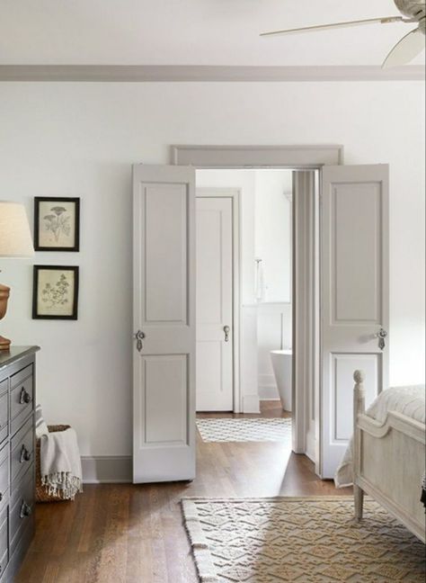 White Doors Interior, Narrow French Doors Interior, Door Ideas For Small Spaces, Deur Ensuite, Narrow French Doors, Small French Doors, Bathroom Door Ideas, Door Solutions, Internal French Doors