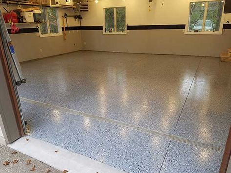 See the time lapse of this garage's polyurea installation: http://ow.ly/YWWd30n2fs7 #Garages #HomeImprovement #GarageFlooring  #DIY  GarageGoals #GarageEnvy  #GarageFloors  #GarageFloor #GarageTransformation  #Transformation #Home #Project Best Garage Floor Coating, Rubber Garage Flooring, Garage Trellis, Garage Flooring Options, Garage Storage Plans, Epoxy Garage Floor Coating, Garage Transformation, Garage Boden, Garage Floor Mats