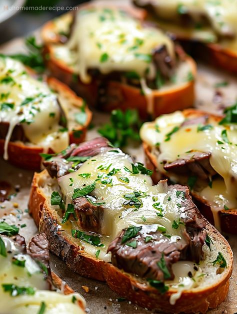 Savor The Unforgettable Steak And Cheese Garlic Toast - My Home Made Recipe Steak Bites On Garlic Bread, Garlic Toast Recipe, Steak And Cheese, Garlic Toast, Steak Bites, Toast Recipes, Wrap Sandwiches, Golden Brown, Appetizer Snacks