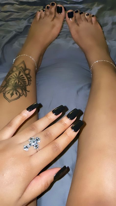 Black Nails Acrylic, Black Toe Nails, Gel Toe Nails, Acrylic Toes, Acrylic Toe Nails, Black Acrylic Nails, Cute Toe Nails, Colored Acrylic Nails, Work Nails